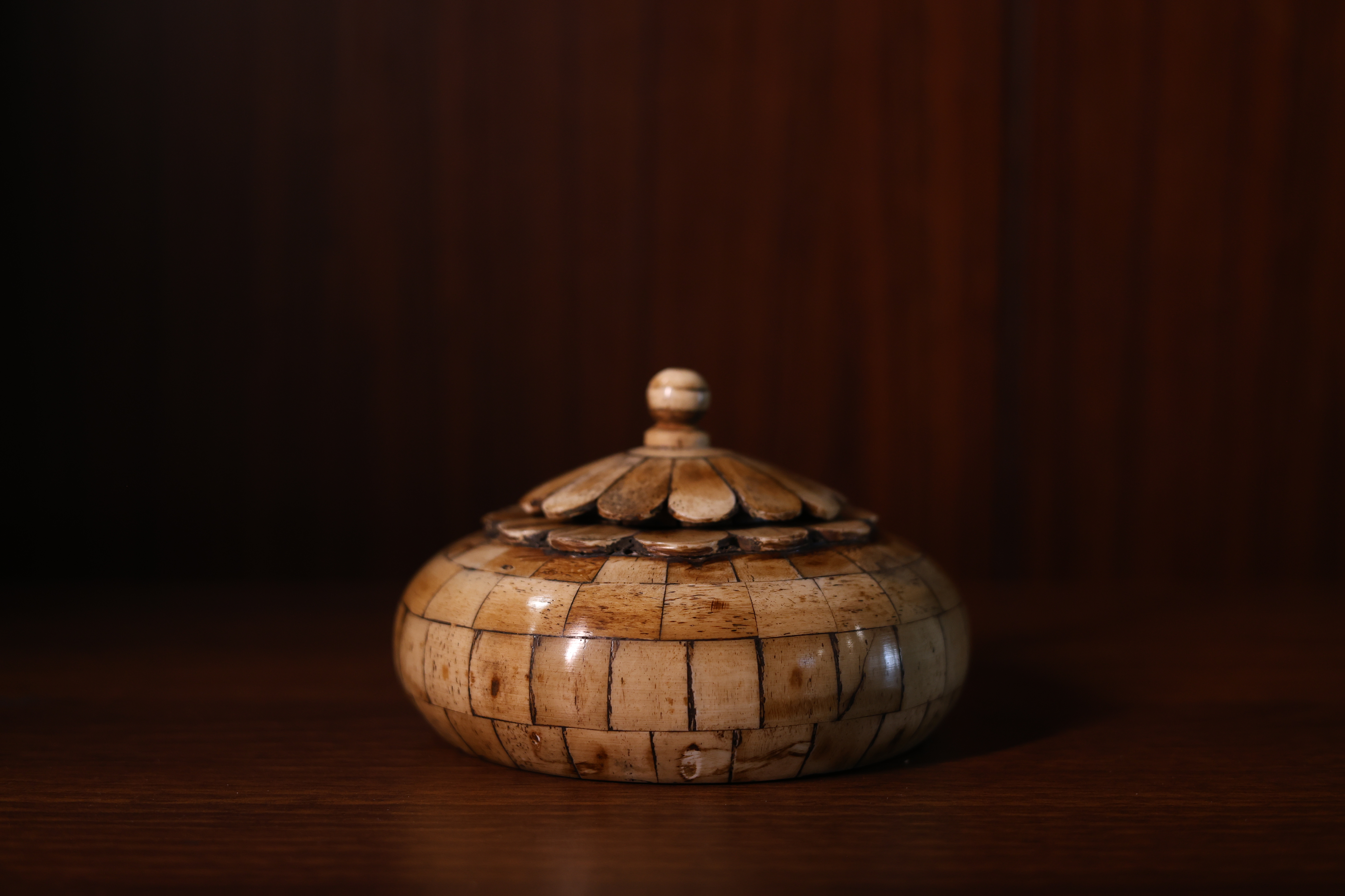 Heritage Mosaic Vintage Box